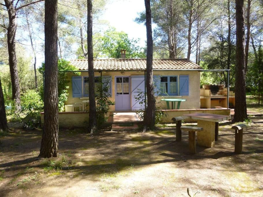 Holiday home Maisonnette En Pleine Nature Le Beausset